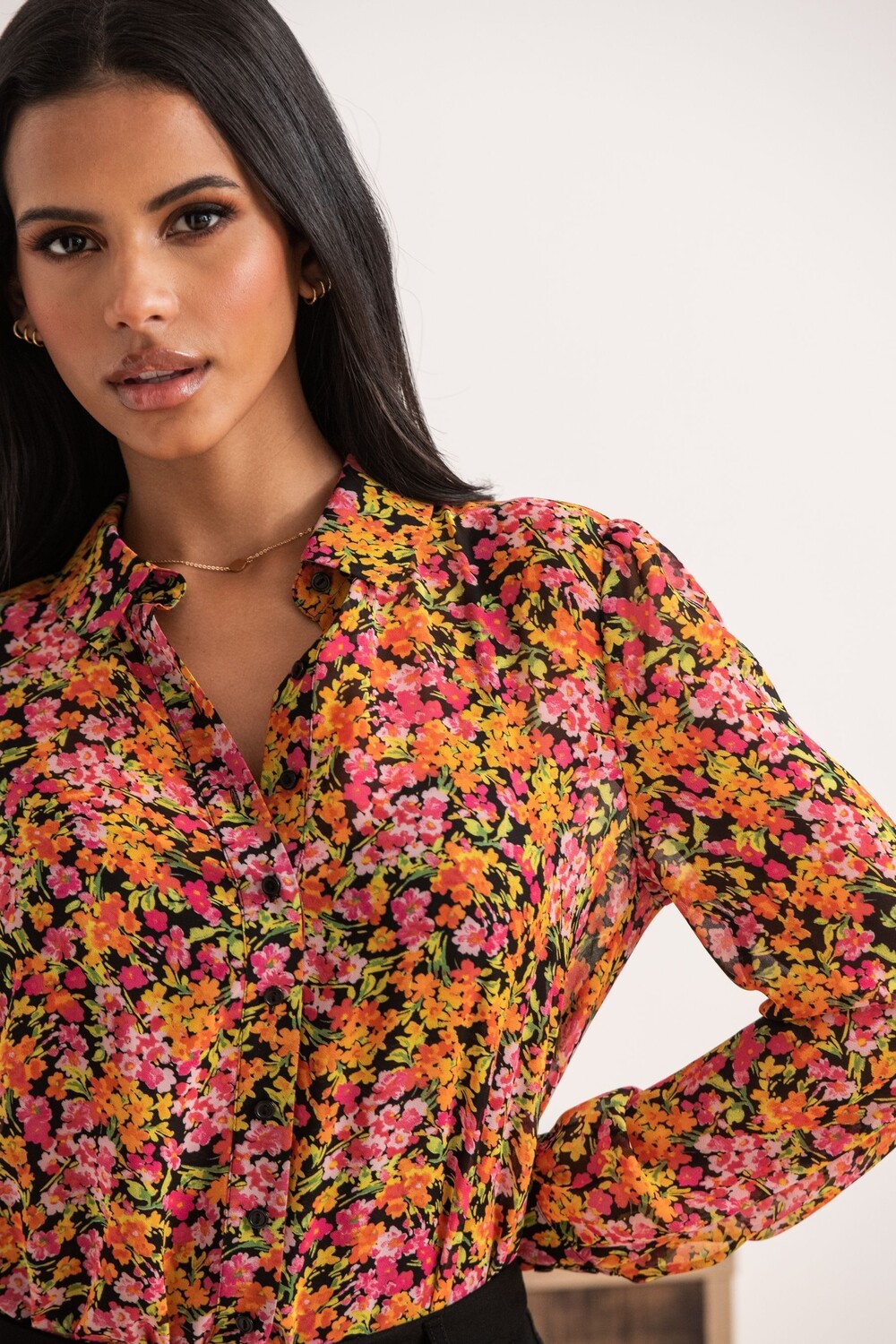 Шифоновая рубашка со звездами цвета металлик Natalya Pour Moi, оранжевый
Шифоновая рубашка со звездами цвета металлик Natalya Pour Moi, оранжевый