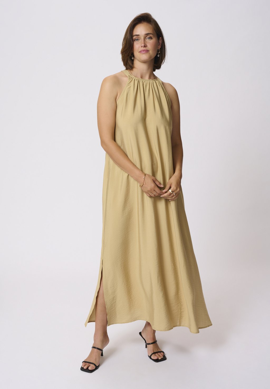 Повседневное платье KAFLORENCE Kaffe, коричневый
Повседневное платье KAFLORENCE Kaffe, коричневый