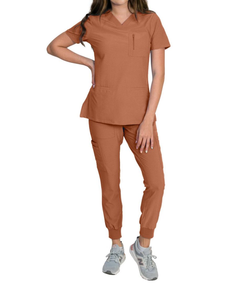 Женский медицинский комплект Fleur Stretch с топом на молнии с нагрудным карманом и джоггерами с трикотажными ребристыми манжетами Medgear, Terracotta
Женский медицинский комплект Fleur Stretch с топом на молнии с нагрудным карманом и джоггерами с трикотажными ребристыми манжетами Medgear, Terracotta