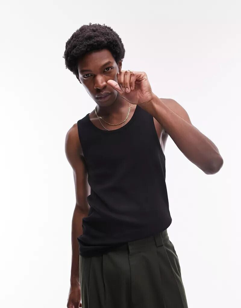 Черная майка в рубчик Topman 
Черная майка в рубчик Topman