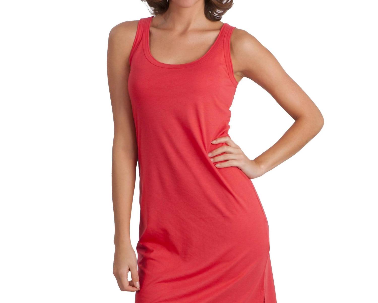 Топ-макси платье Essential Colors в коралловом цвете Twelve Eighty Eight
Топ-макси платье Essential Colors в коралловом цвете Twelve Eighty Eight