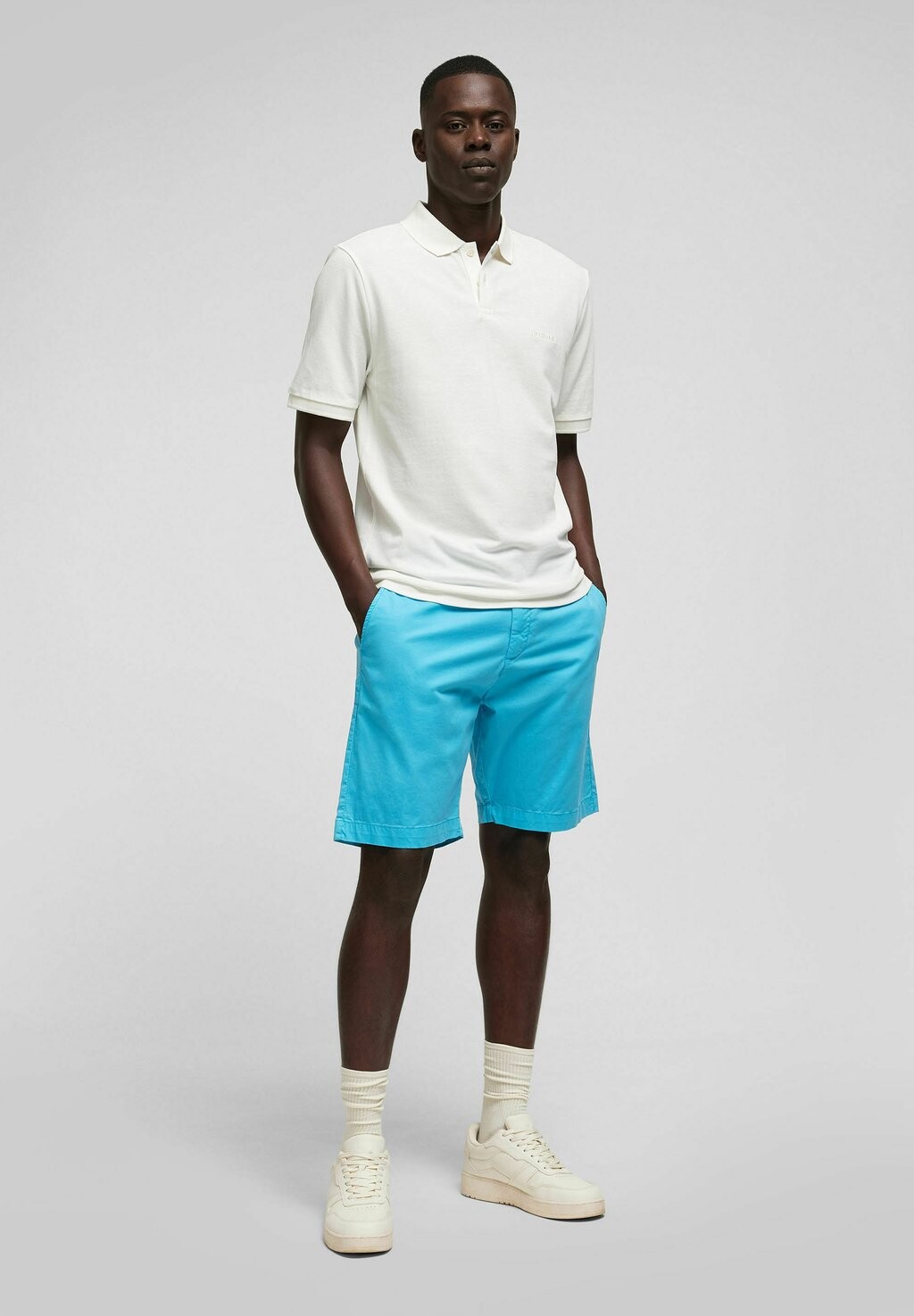 Спортивные брюки BERMUDA Hechter Paris, бирюзовый
Спортивные брюки BERMUDA Hechter Paris, бирюзовый