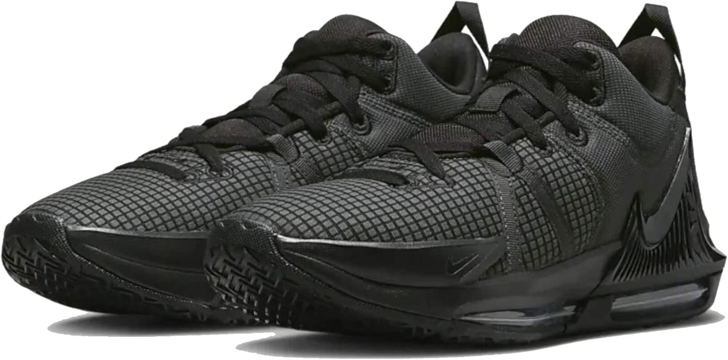 Мужские кроссовки NIKE Three Quarters Tall, Black/Black-Anthracite
Мужские кроссовки NIKE Three Quarters Tall, Black/Black-Anthracite