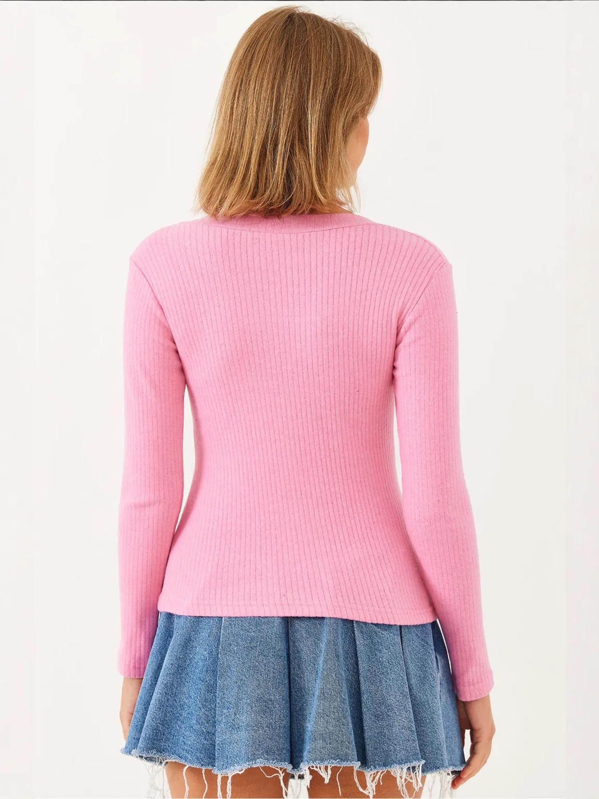 Bianco Lucci Лонгслив в розовом цвете
Bianco Lucci Лонгслив в розовом цвете