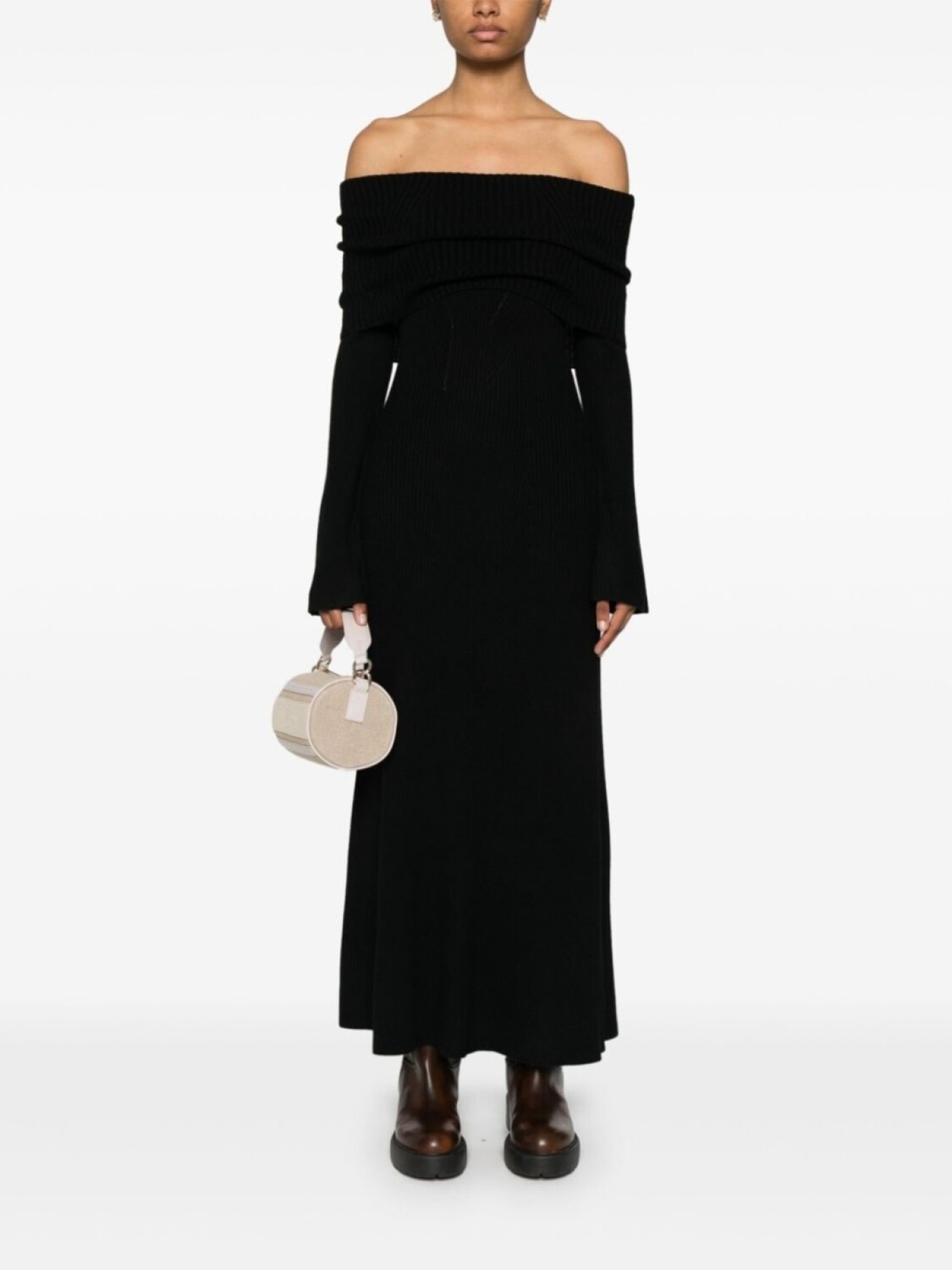 Maje платье макси в рубчик с высоким воротником, черный
Maje платье макси в рубчик с высоким воротником, черный