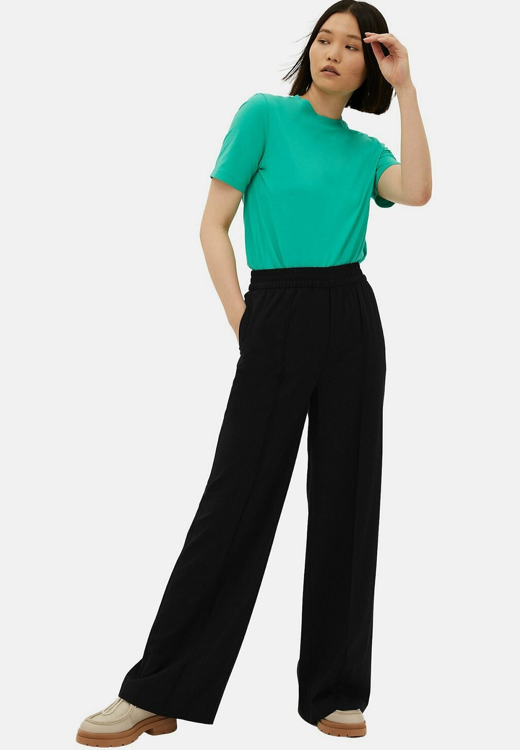 Брюки Marks & Spencer, черный
Брюки Marks & Spencer, черный