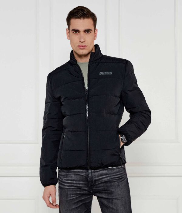 Куртка мужская Guess Active Рохан с воротником-стойкой, черный
Куртка мужская Guess Active Рохан с воротником-стойкой, черный