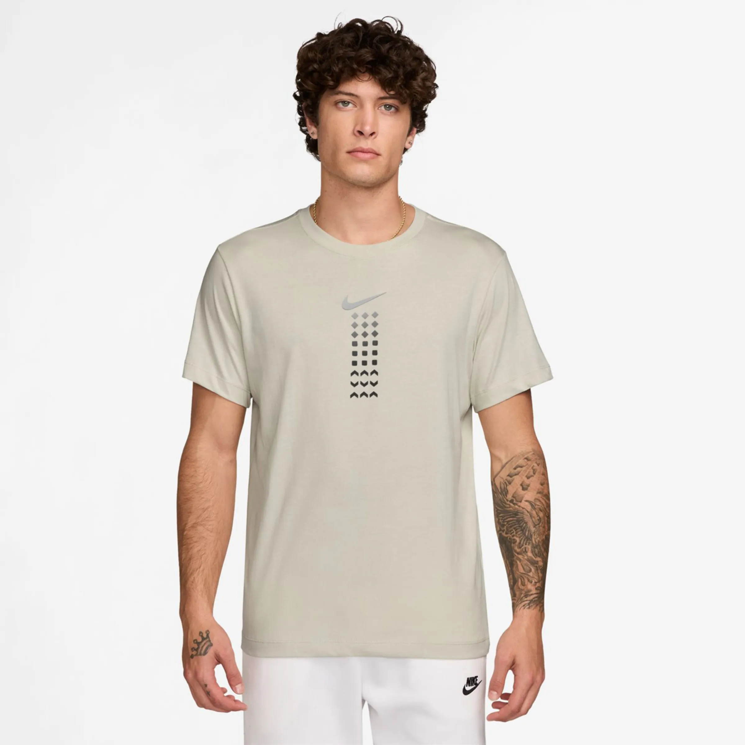 Мужская футболка Sportswear Nike, серый 
Мужская футболка Sportswear Nike, серый