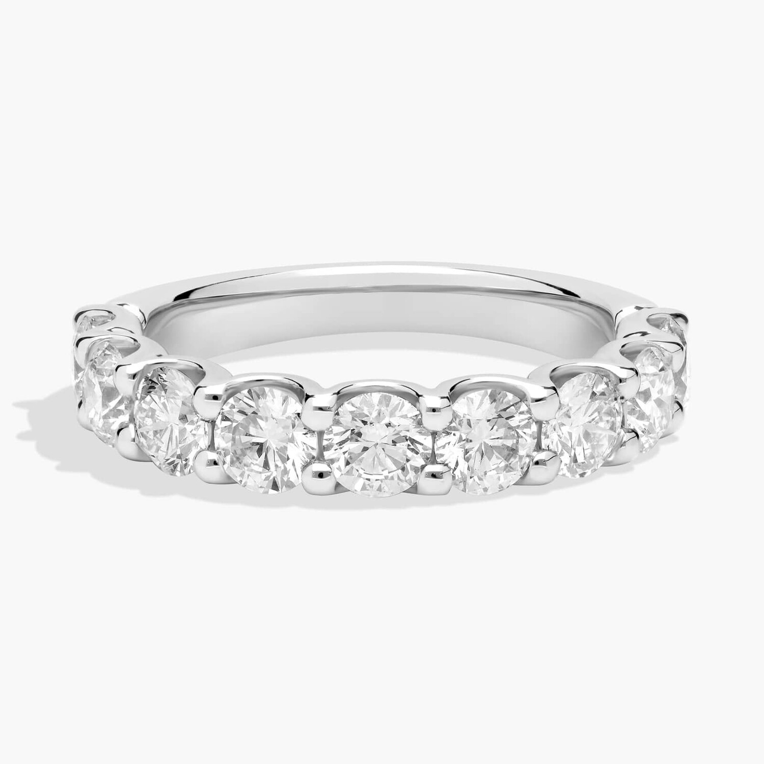 Кольцо с девятью выращенными в лаборатории бриллиантами с общим контуром зубцов из 14-каратного белого золота (2 карата, двойной огранки - FG / VS2-SI1) Blue Nile
Кольцо с девятью выращенными в лаборатории бриллиантами с общим контуром зубцов из 14-каратного белого золота (2 карата, двойной огранки - FG / VS2-SI1) Blue Nile