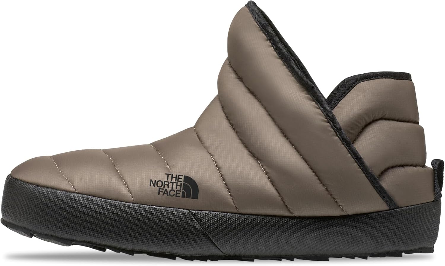 Зимние ботинки THE NORTH FACE Men's ThermoBall Traction, черный/коричневый
Зимние ботинки THE NORTH FACE Men's ThermoBall Traction, черный/коричневый