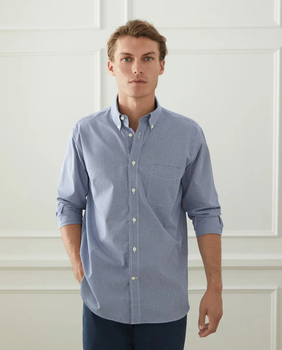 Мужская спортивная рубашка классического кроя без железа Emidio Tucci, темно-синий
Мужская спортивная рубашка классического кроя без железа Emidio Tucci, темно-синий