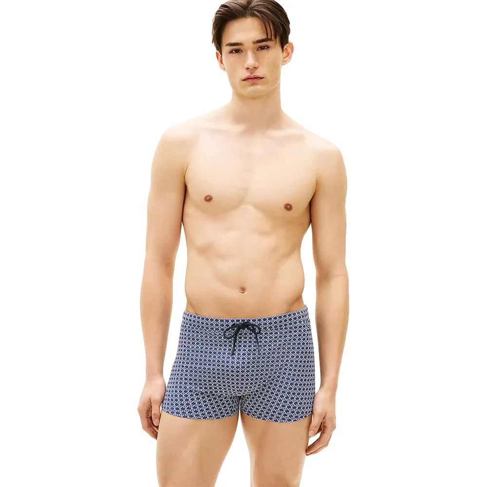 Плавки Tommy Hilfiger UM0UM03838, синий
Плавки Tommy Hilfiger UM0UM03838, синий