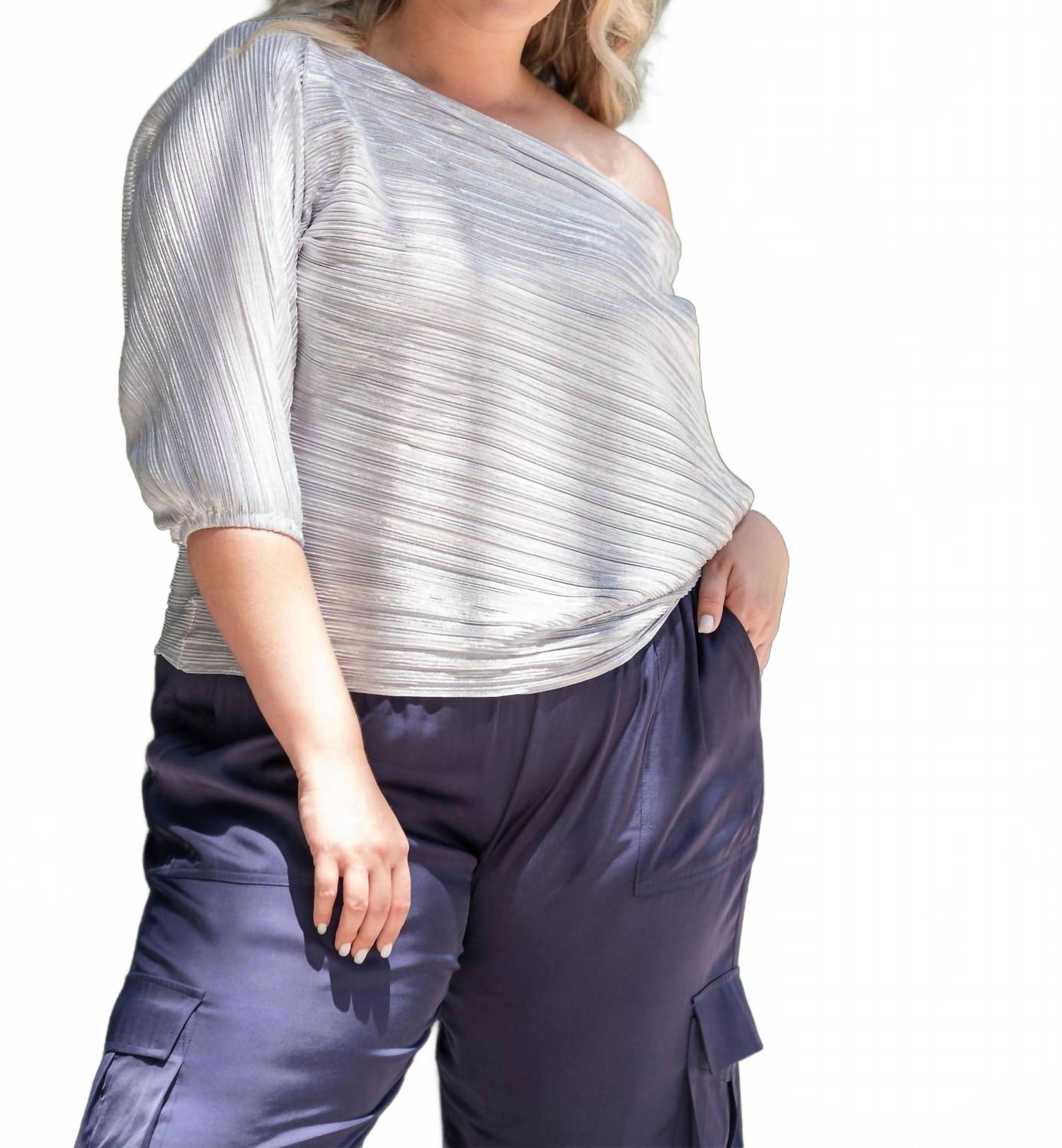 Серебряный плиссированный топ Tilly - большие размеры Never fully dressed
Серебряный плиссированный топ Tilly - большие размеры Never fully dressed