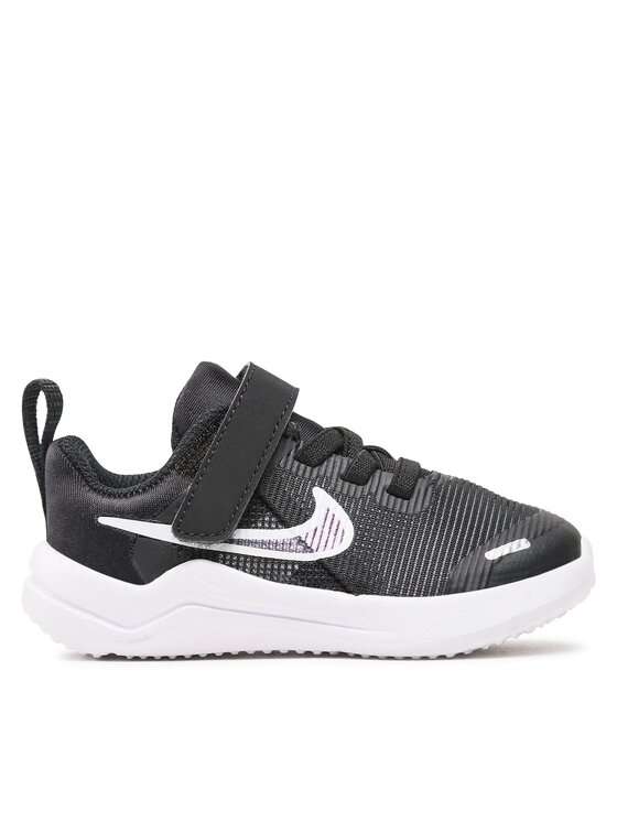 Кроссовки Downshifter 12 Nn (TDV) DM4191 003 Nike, черный
Кроссовки Downshifter 12 Nn (TDV) DM4191 003 Nike, черный
