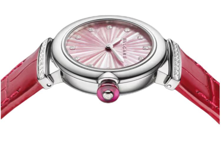 Наручные часы с кварцевым механизмом Кожаный ремешок из крокодила 28 мм Серебристый циферблат Женские часы BVLGARI
Наручные часы с кварцевым механизмом Кожаный ремешок из крокодила 28 мм Серебристый циферблат Женские часы BVLGARI