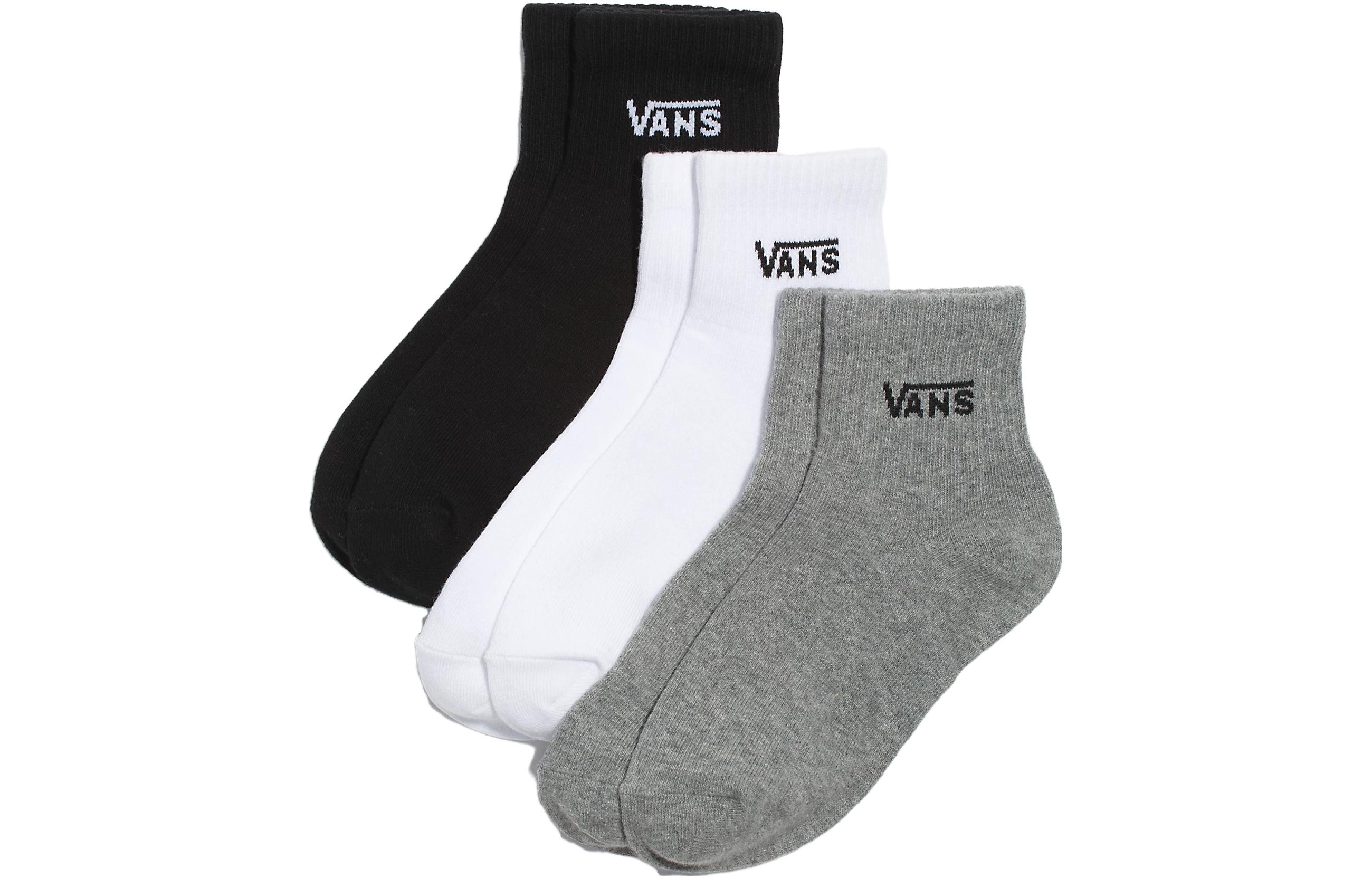 Низкие носки унисекс набор из 3 пар Vans, 3 pack (черный+белый+серый)
Низкие носки унисекс набор из 3 пар Vans, 3 pack (черный+белый+серый)