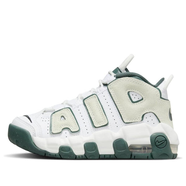 Кроссовки более динамичные Nike, белый
Кроссовки более динамичные Nike, белый