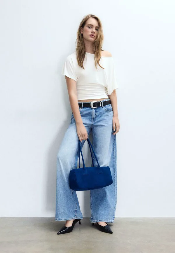 Базовая футболка с вырезом-лодочкой Stradivarius, White, Белый, Базовая футболка с вырезом-лодочкой Stradivarius, White
Базовая футболка с вырезом-лодочкой Stradivarius, White, Белый, Базовая футболка с вырезом-лодочкой Stradivarius, White