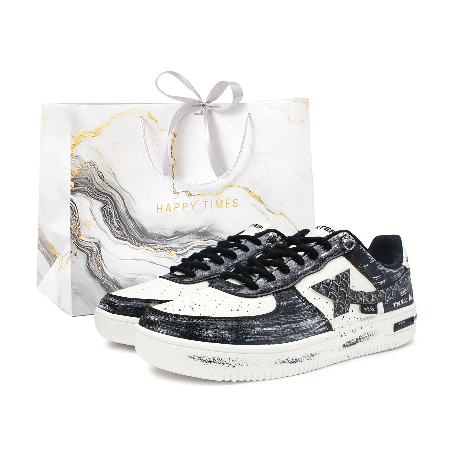 XTEP Air Force One нескользящие и износостойкие кроссовки лоу-топ для скейтбординга мужские черно-белые - черно-белая сумка для покупок, цвет Black White Shopping Bag
XTEP Air Force One нескользящие и износостойкие кроссовки лоу-топ для скейтбординга мужские черно-белые - черно-белая сумка для покупок, цвет Black White Shopping Bag