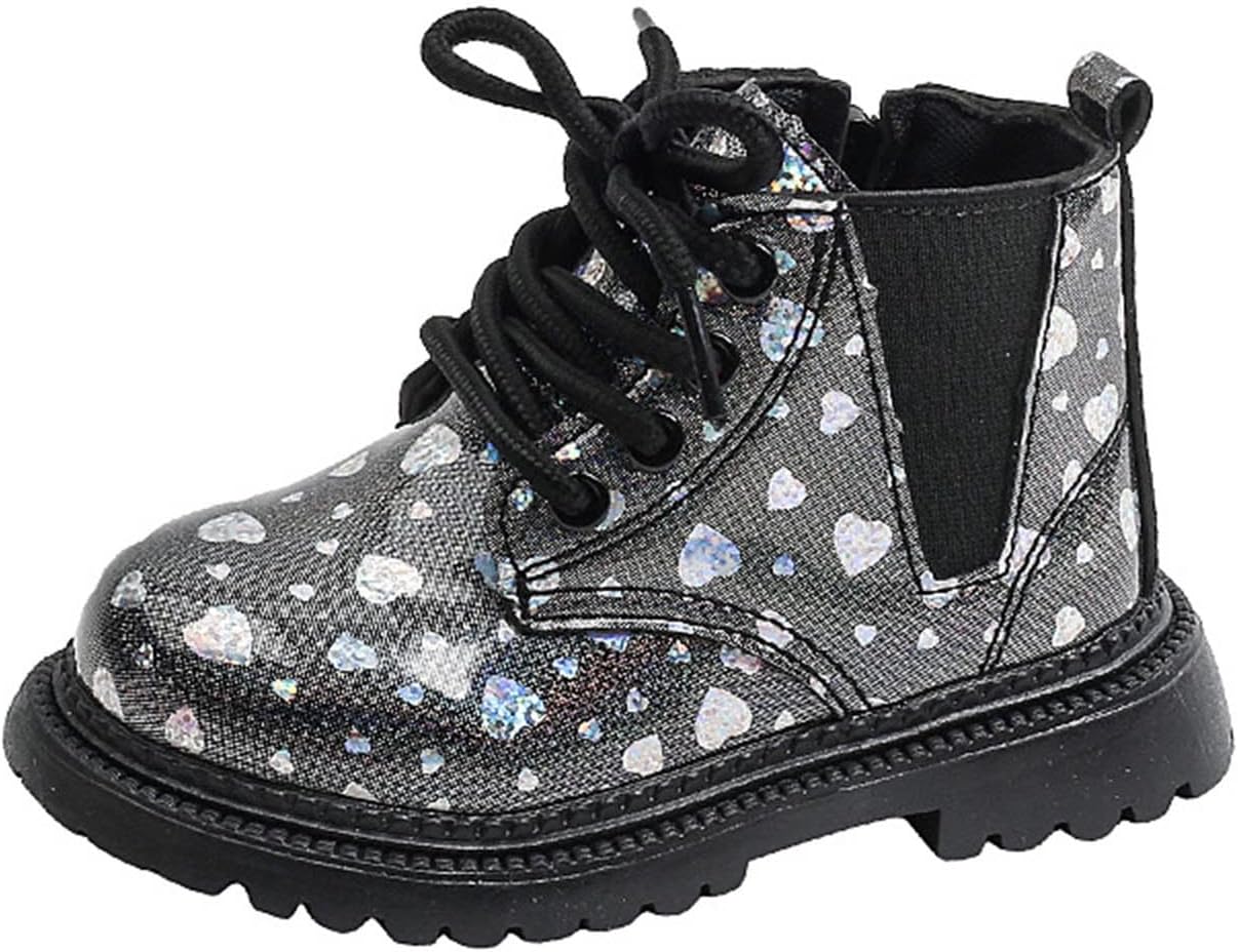 Милые ботинки для маленьких девочек, ботинки с шнуровкой, боевые и для верховой езды, из искусственной кожи с боковой молнией и ребристой подошвой для малышей Zzalalana, Black
Милые ботинки для маленьких девочек, ботинки с шнуровкой, боевые и для верховой езды, из искусственной кожи с боковой молнией и ребристой подошвой для малышей Zzalalana, Black