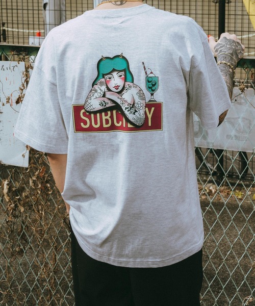 Футболка, приталенный крой Subciety, пепельный
Футболка, приталенный крой Subciety, пепельный