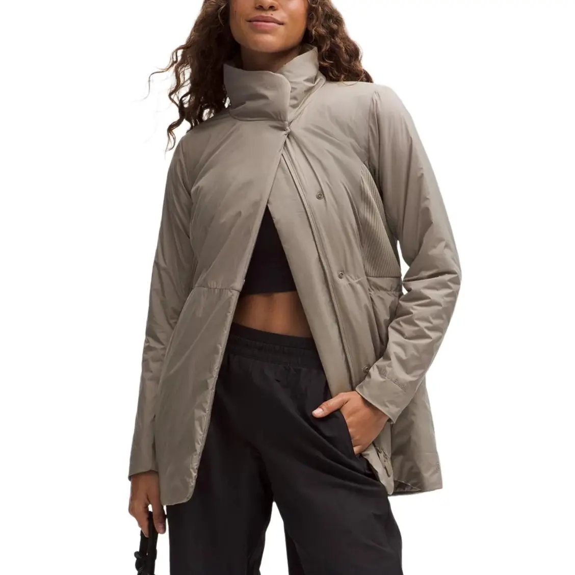 Пуховик Women's Lululemon, серый
Пуховик Women's Lululemon, серый