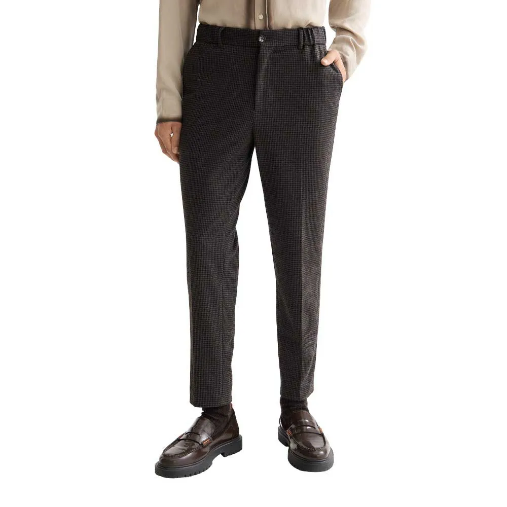 Брюки Scotch & Soda Finch Tailored Jersey Regular Tapered Jogger, черный
Брюки Scotch & Soda Finch Tailored Jersey Regular Tapered Jogger, черный