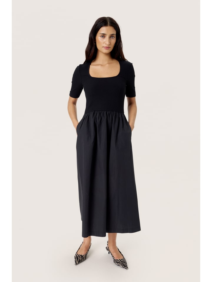 Платье из джерси SLSimone Feminine Form в черном цвете Soaked in Luxury
Платье из джерси SLSimone Feminine Form в черном цвете Soaked in Luxury