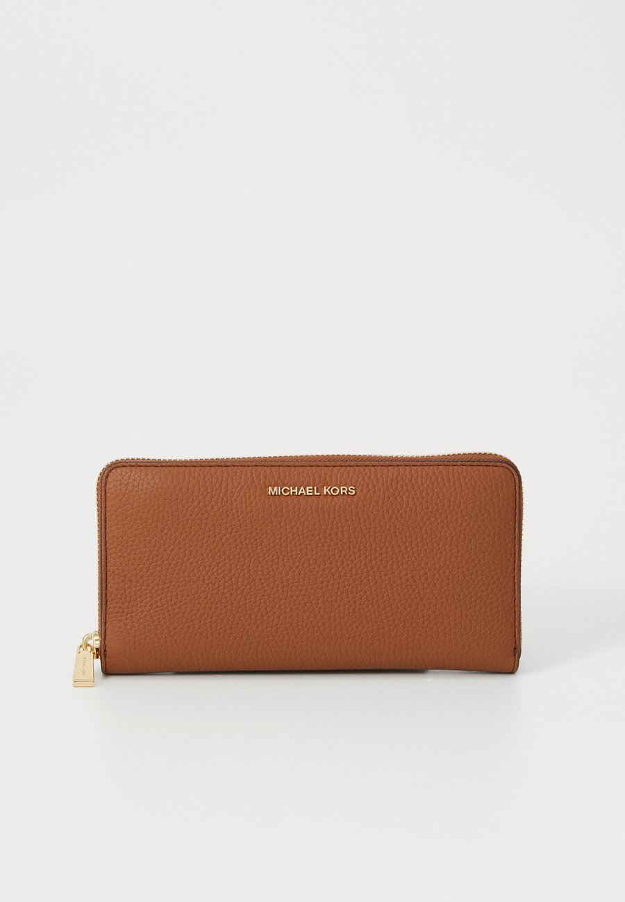 Кошелек MICHAEL Michael Kors JET SET CONTINENTAL, Luggage/Brown
Кошелек MICHAEL Michael Kors JET SET CONTINENTAL, Luggage/Brown