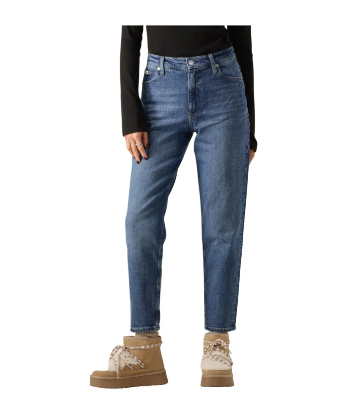 Джинсы Mom: непревзойденный комфорт. Calvin Klein, синий
Джинсы Mom: непревзойденный комфорт. Calvin Klein, синий