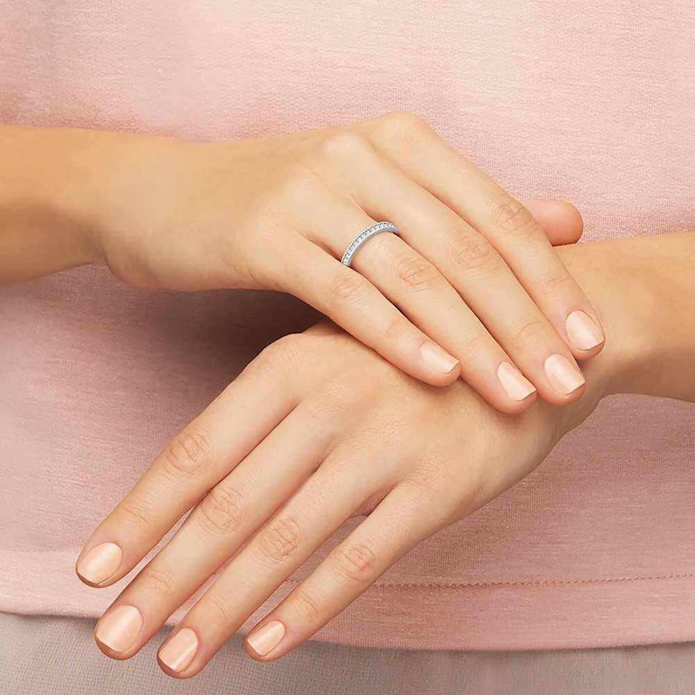 Матричное кольцо Swarovski
Матричное кольцо Swarovski