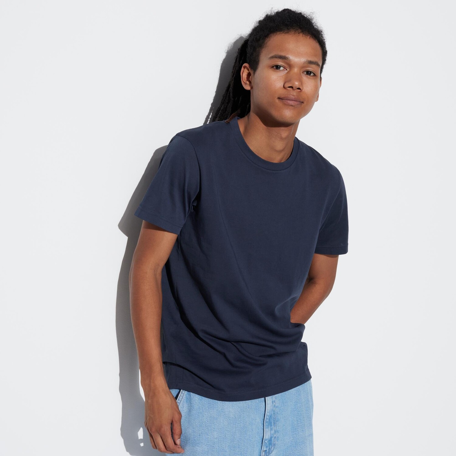 Футболка Uniqlo с коротким рукавом и круглым вырезом, темно - синий
Футболка Uniqlo с коротким рукавом и круглым вырезом, темно - синий