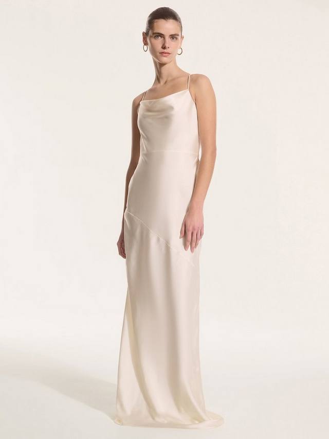 Атласное макси-платье koko OMNES, слоновая кость
Атласное макси-платье koko OMNES, слоновая кость