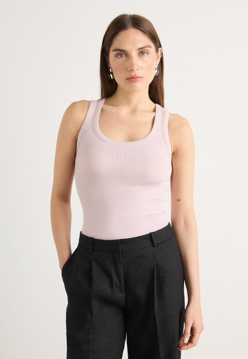 Топ EMATITE BOSS, лиловый
Топ EMATITE BOSS, лиловый