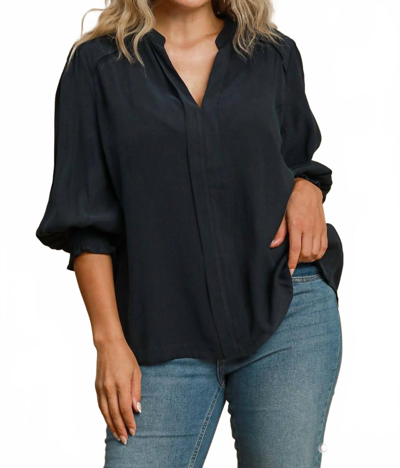 Кривой Пайпер топ с разрезом на шее в черном цвете Umgee 
Кривой Пайпер топ с разрезом на шее в черном цвете Umgee