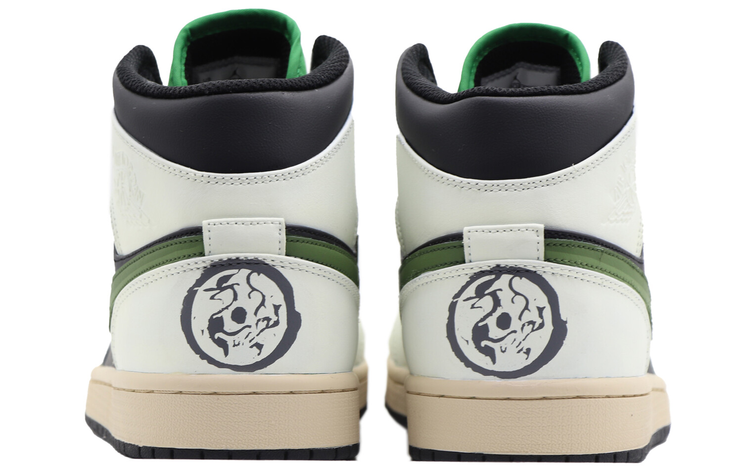 Jordan Air Jordan 1 винтажные баскетбольные кроссовки мужские, Black, Черный, Jordan Air Jordan 1 винтажные баскетбольные кроссовки мужские, Black
Jordan Air Jordan 1 винтажные баскетбольные кроссовки мужские, Black, Черный, Jordan Air Jordan 1 винтажные баскетбольные кроссовки мужские, Black