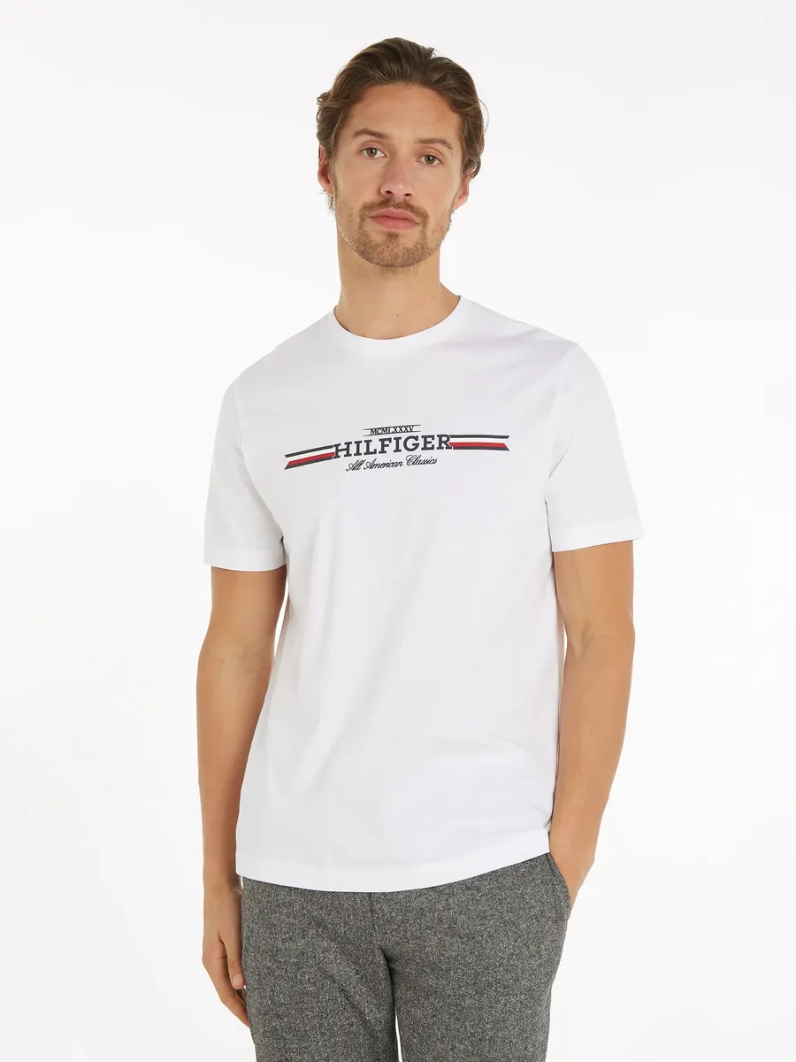 Рубашка с круглым вырезом Tommy Hilfiger "HILFIGER CHEST STRIPE TEE", белый
Рубашка с круглым вырезом Tommy Hilfiger "HILFIGER CHEST STRIPE TEE", белый