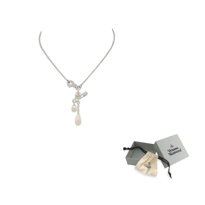 Маленькое ожерелье Claude Vivienne Westwood
Маленькое ожерелье Claude Vivienne Westwood