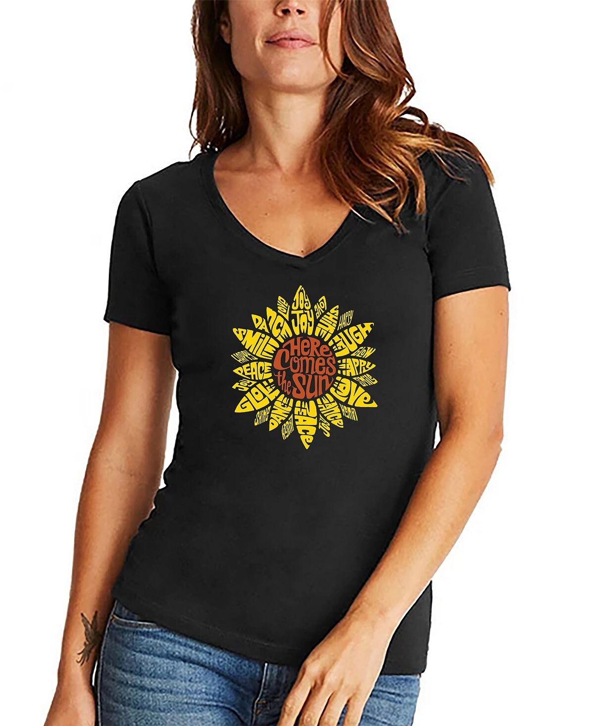Женская футболка с v-образным вырезом и надписью Sunflower Word Art LA Pop Art, черный
Женская футболка с v-образным вырезом и надписью Sunflower Word Art LA Pop Art, черный