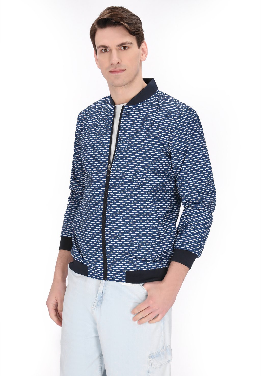 Куртка-бомбер Mo, темно-синий
Куртка-бомбер Mo, темно-синий