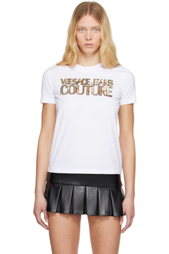Белая футболка с логотипом, расшитая пайетками Versace Jeans Couture
Белая футболка с логотипом, расшитая пайетками Versace Jeans Couture