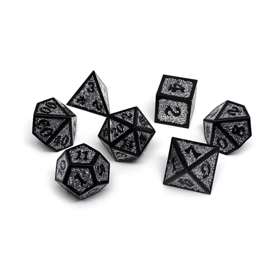 Героические кубики металлического блеска — серебро с черным (7), Dice - Metal 7 Piece Poly Sets (Easy Roller Dice)
Героические кубики металлического блеска — серебро с черным (7), Dice - Metal 7 Piece Poly Sets (Easy Roller Dice)