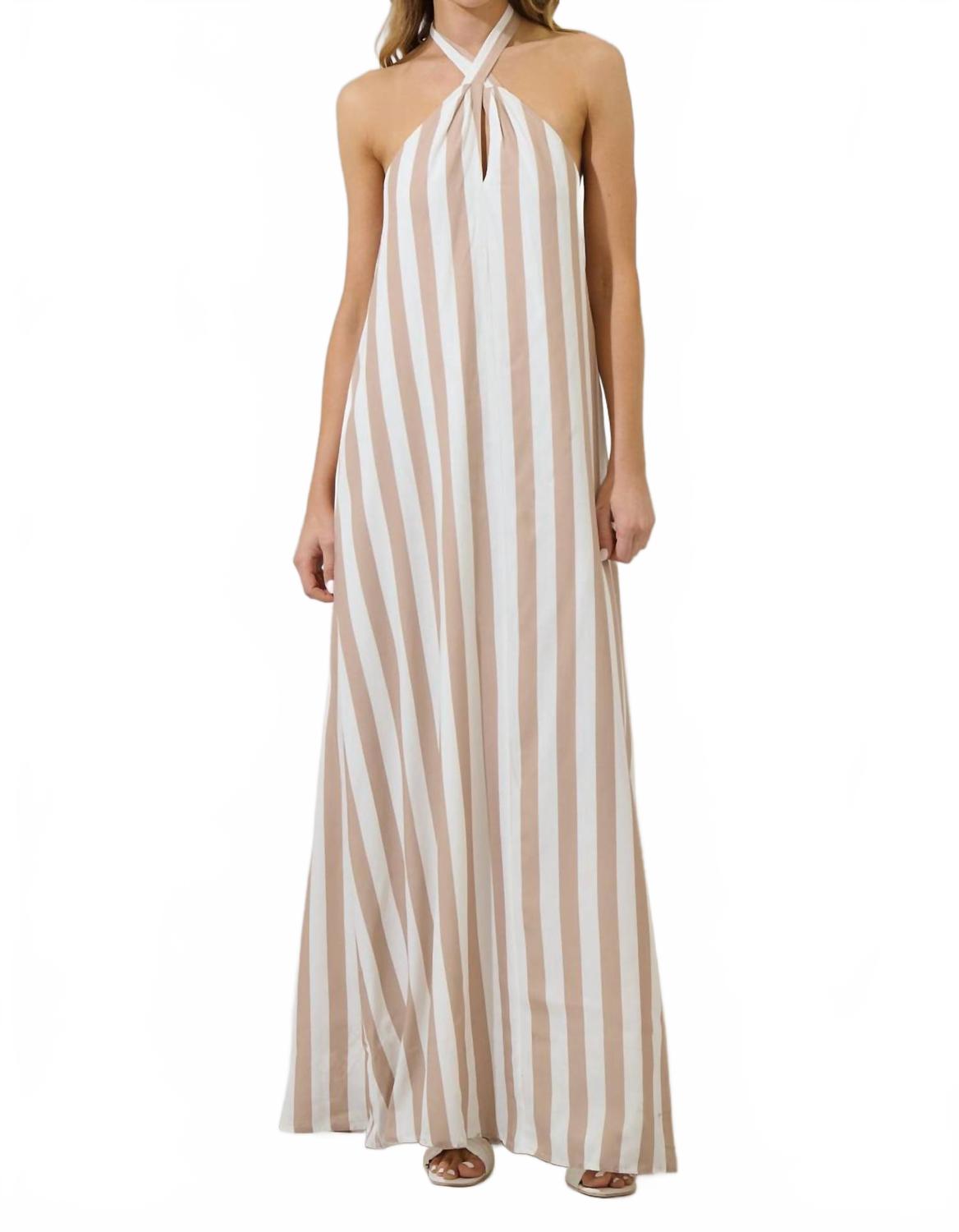 Платье макси Emerly в полоску Sabria в цвете тауп-белый SUGARLIPS
Платье макси Emerly в полоску Sabria в цвете тауп-белый SUGARLIPS