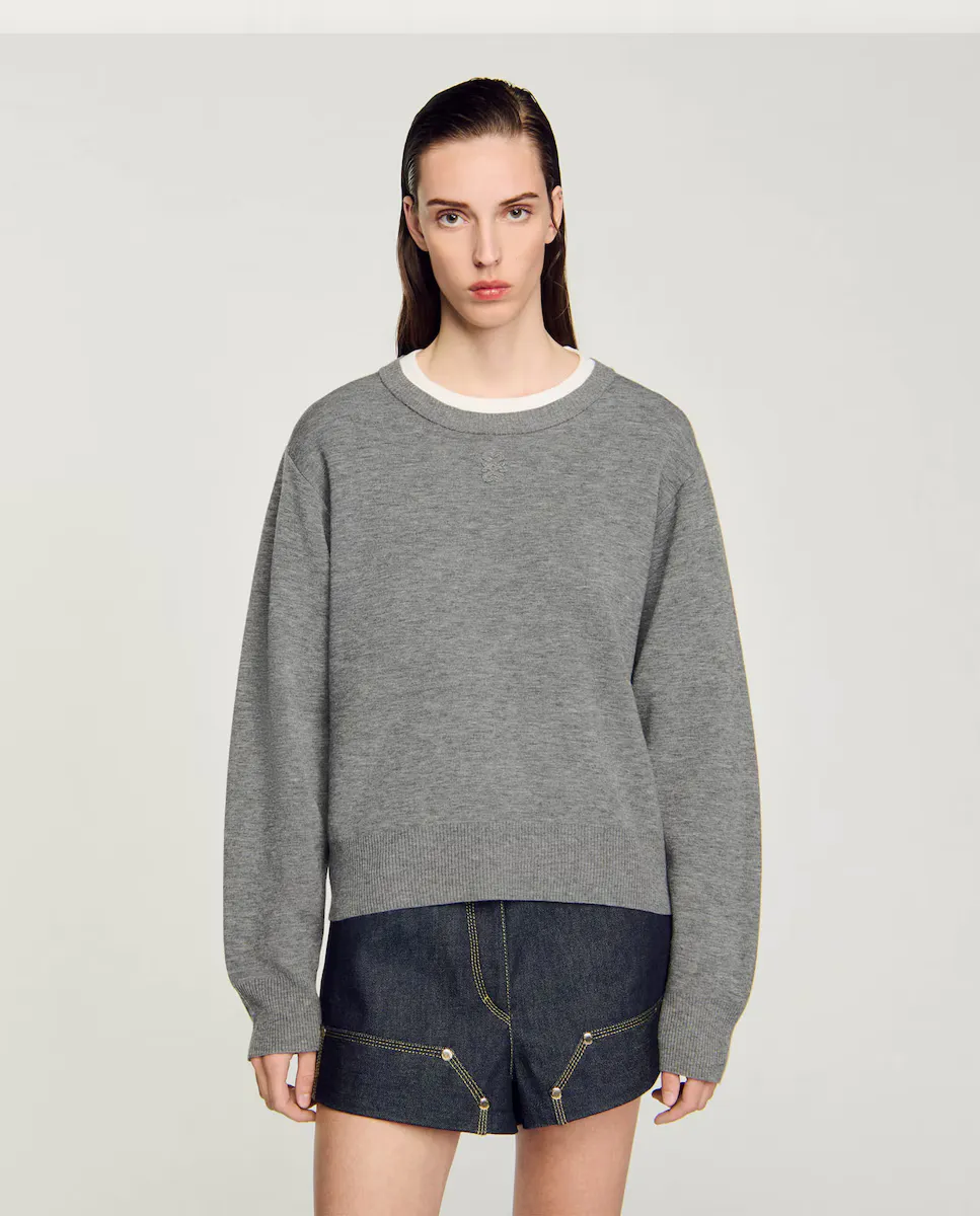 Широкий женский свитер с контрастным воротником Sandro, серый
Широкий женский свитер с контрастным воротником Sandro, серый