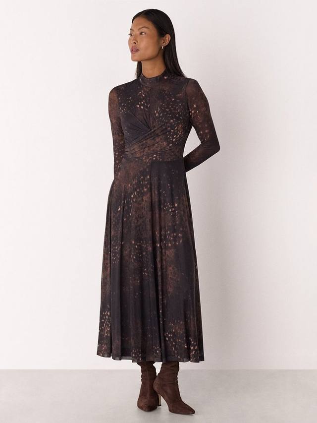 Платье миди с длинным рукавом и высоким воротником в зверином принте для миниатюрных Whistles
Платье миди с длинным рукавом и высоким воротником в зверином принте для миниатюрных Whistles