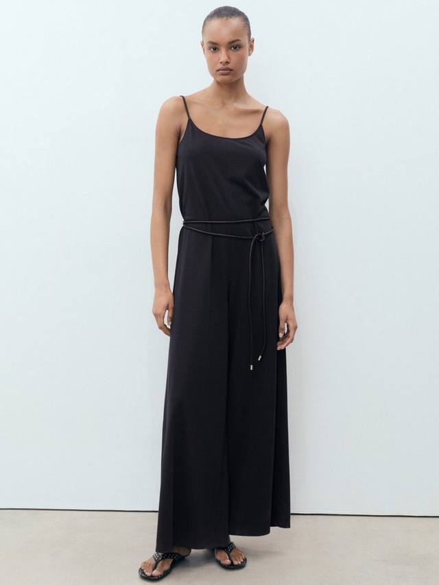 Pat безрукавный комбинезон Mango, Navy
Pat безрукавный комбинезон Mango, Navy