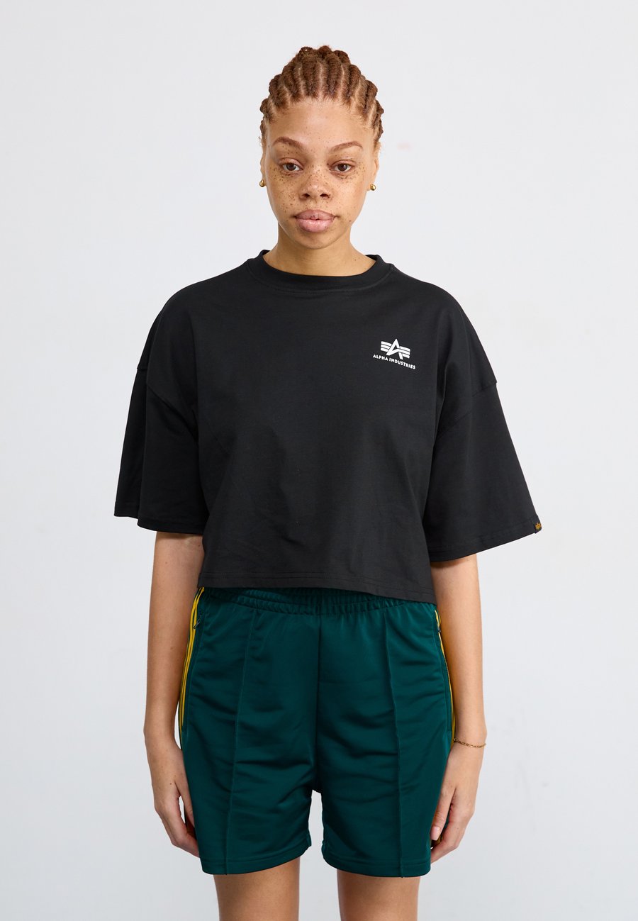 Футболка Alpha Industries CROPPED, Black
Футболка Alpha Industries CROPPED, Black