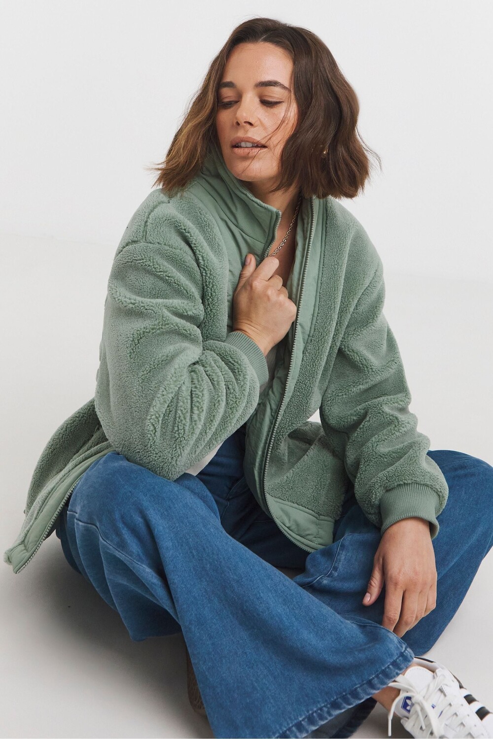 Длинная куртка из борда с воротником стойкой Jd Williams, зеленый
Длинная куртка из борда с воротником стойкой Jd Williams, зеленый