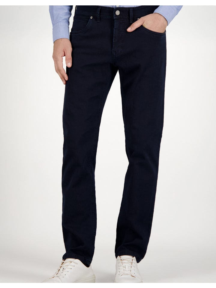 Джинсы Bradley темно-синего цвета Gardeur
Джинсы Bradley темно-синего цвета Gardeur