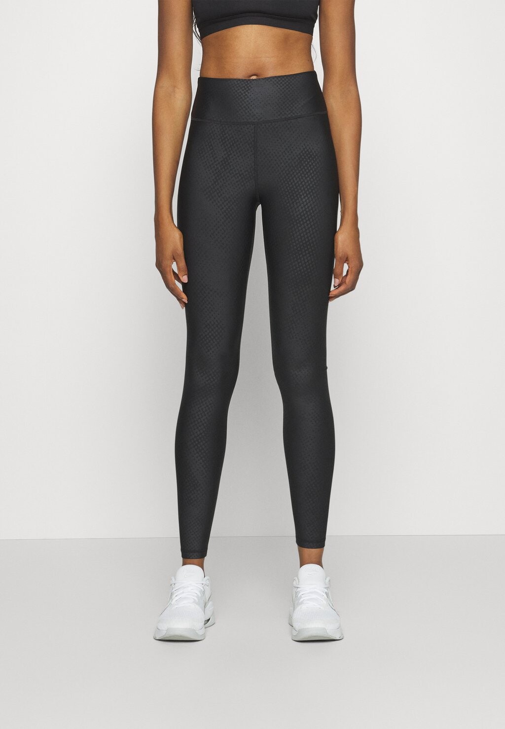 Леггинсы ONPJAM ROSE 2 LIFE TRAIN ONLY Play, цвет black
Леггинсы ONPJAM ROSE 2 LIFE TRAIN ONLY Play, цвет black